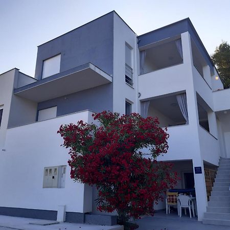 Varazdinci Rogoznica  Esterno foto